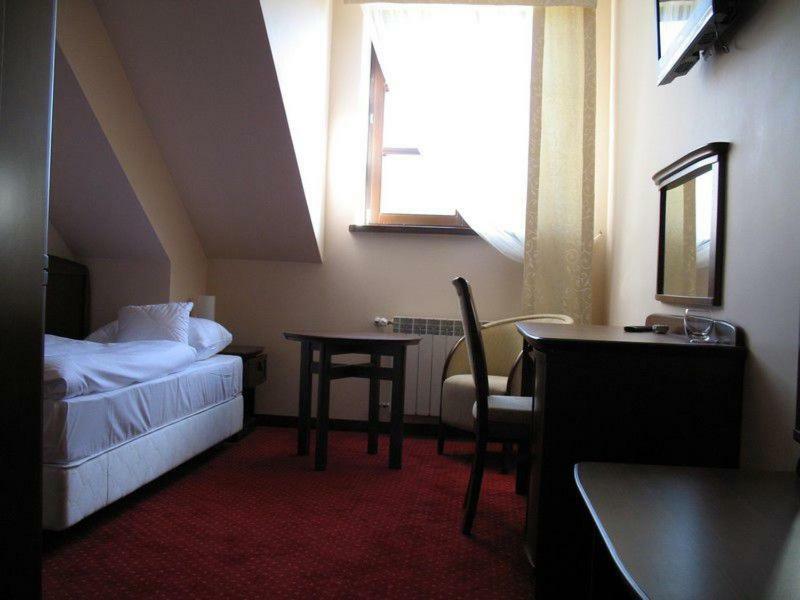 Hotel Rytwiany Dış mekan fotoğraf